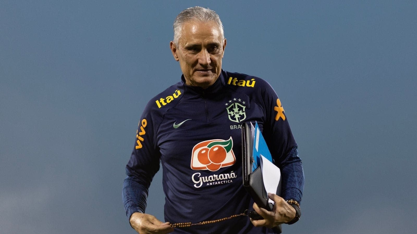 Tite está disposto a ouvir propostas em 2024