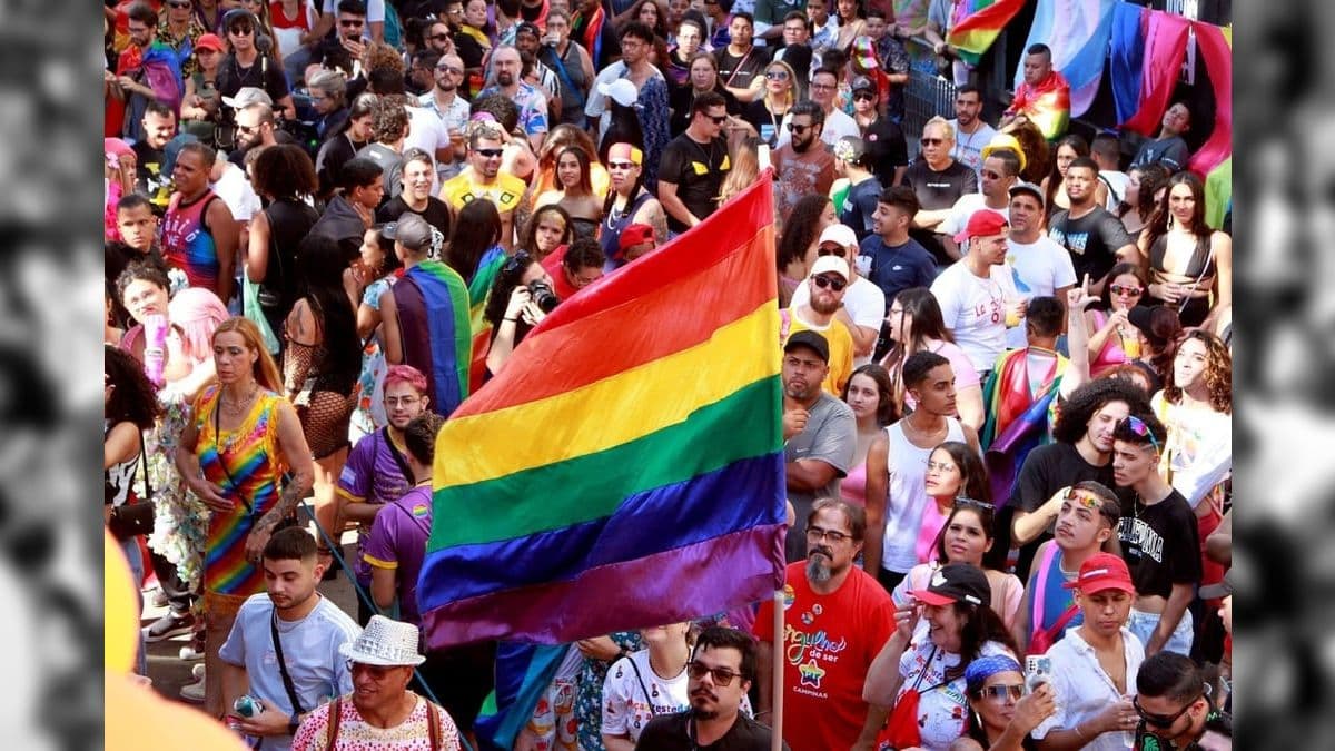 Parada LGBT+ acontece neste domingo (7) em São Paulo