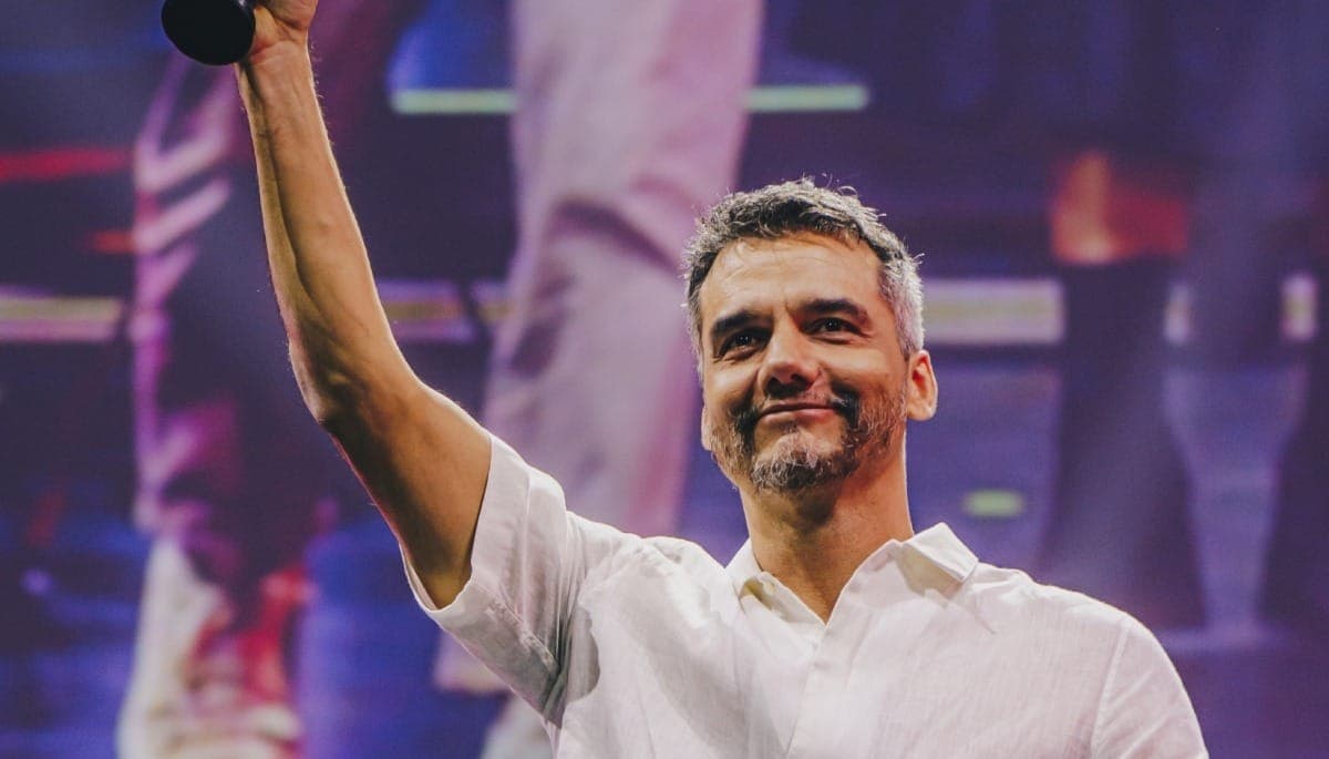 Wagner Moura é homenageado na CCXP