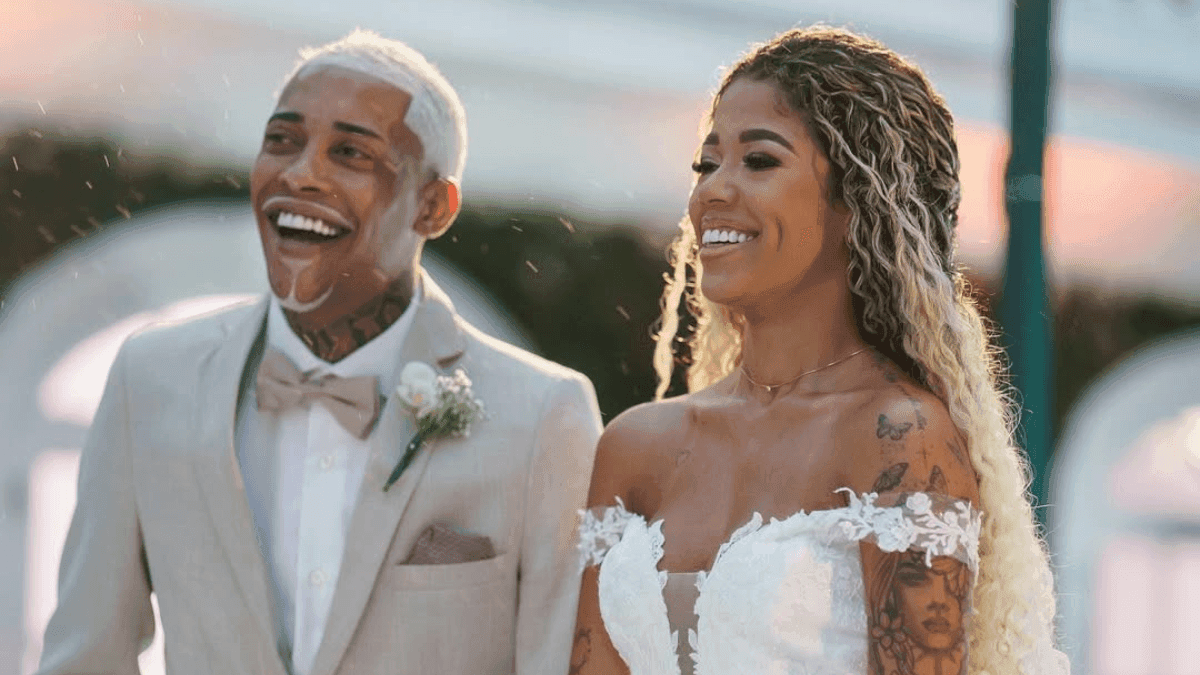 Vivi Noronha e MC Poze do Rodo