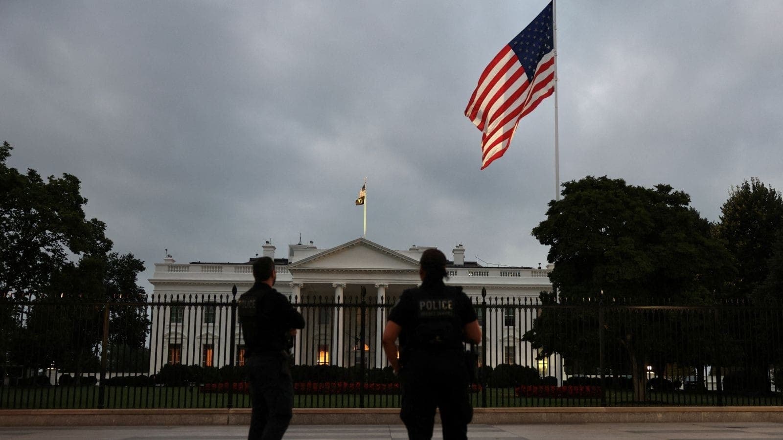 Empresários brasileiros em Washington buscam saída para tarifaço imposto por Trump