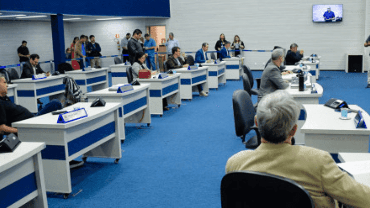 Câmara de São José inicia discussões sobre o IPTU, taxa de lixo e de iluminação da cidade