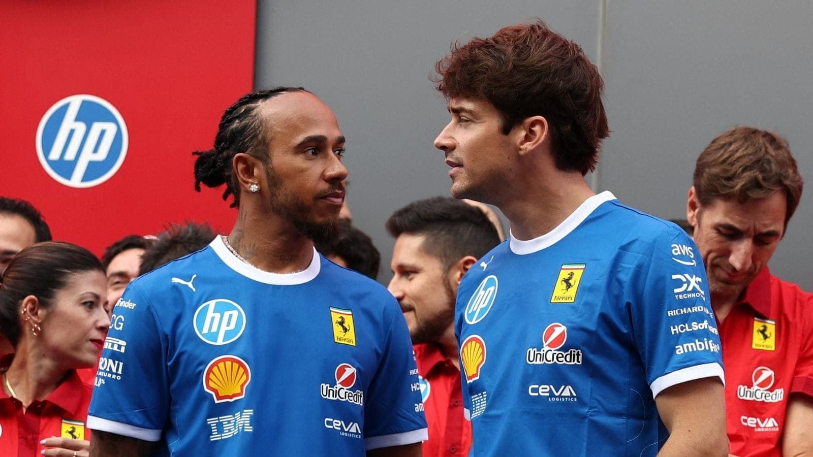 Lewis Hamilton e Charles Leclerc