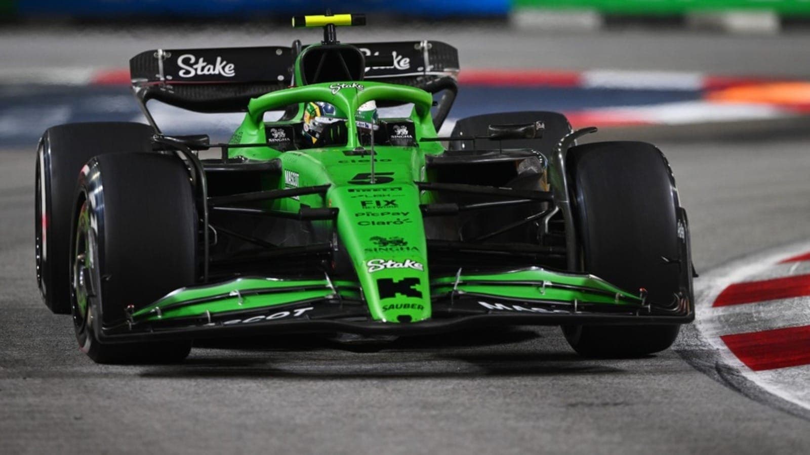 Bortoleto terminou em 17º e não pontuou em nenhum circuito de rua no ano