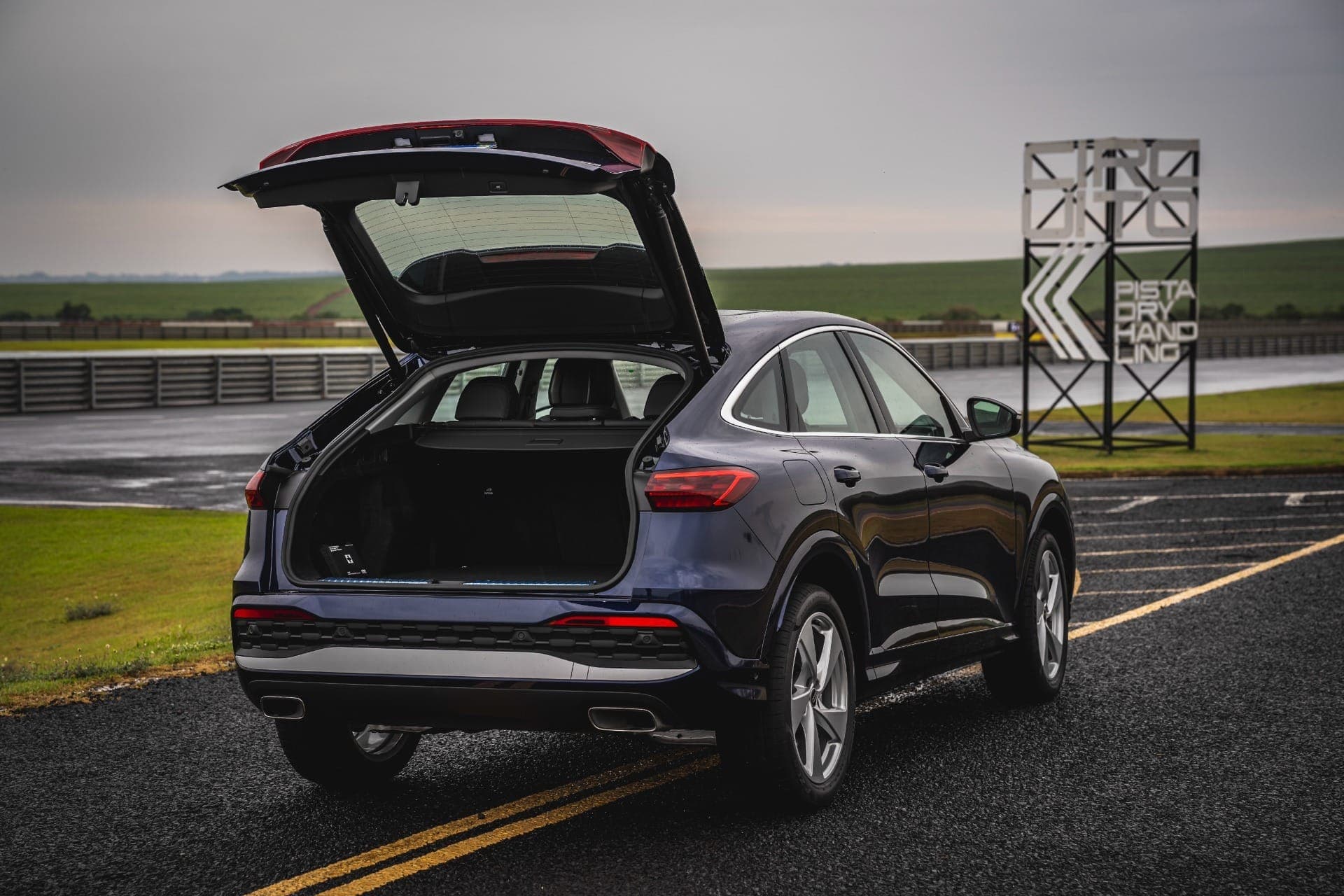 Porta-mala do Audi Q5 Sportback