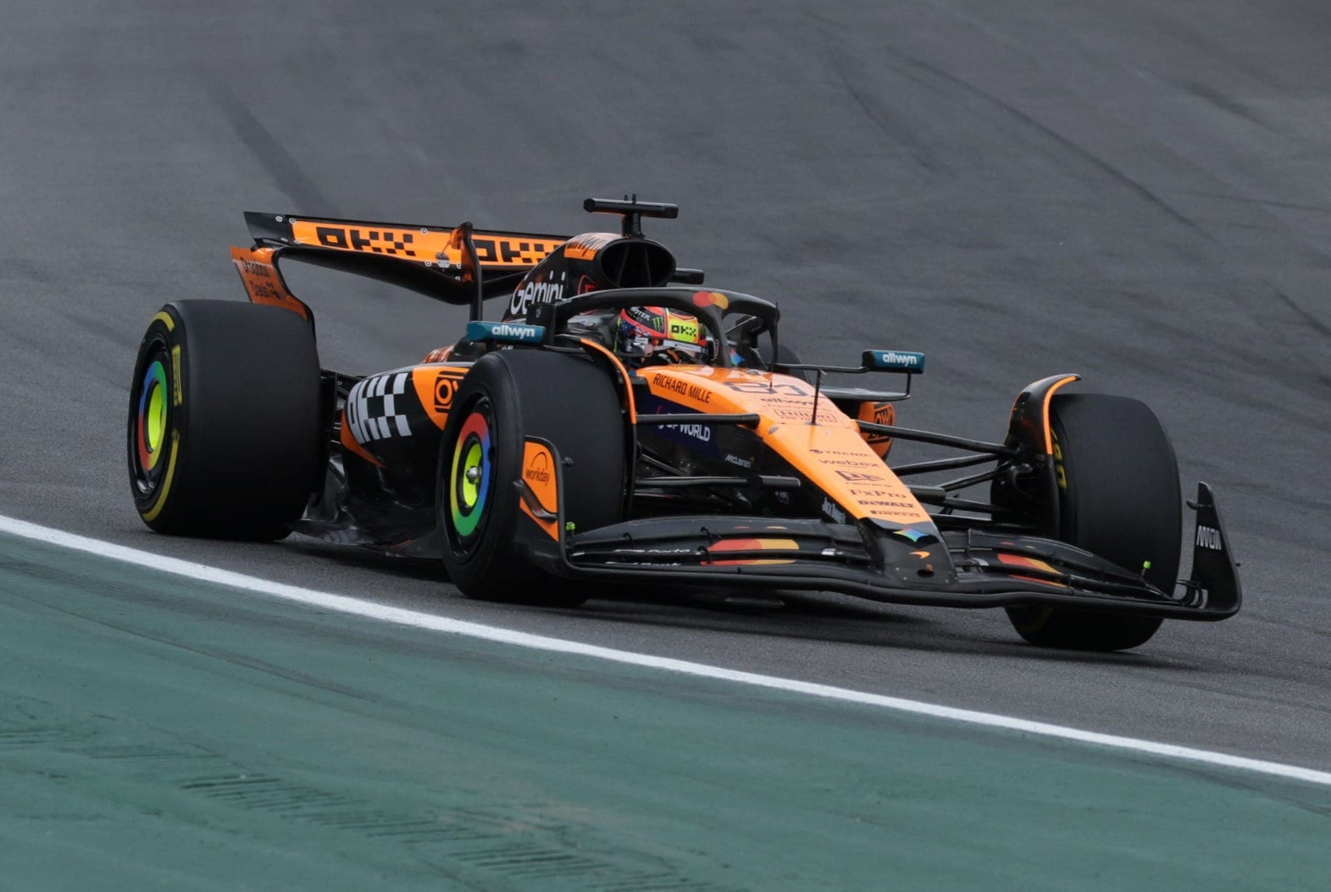 Oscar Piastri (McLaren) no GP de São Paulo 2025