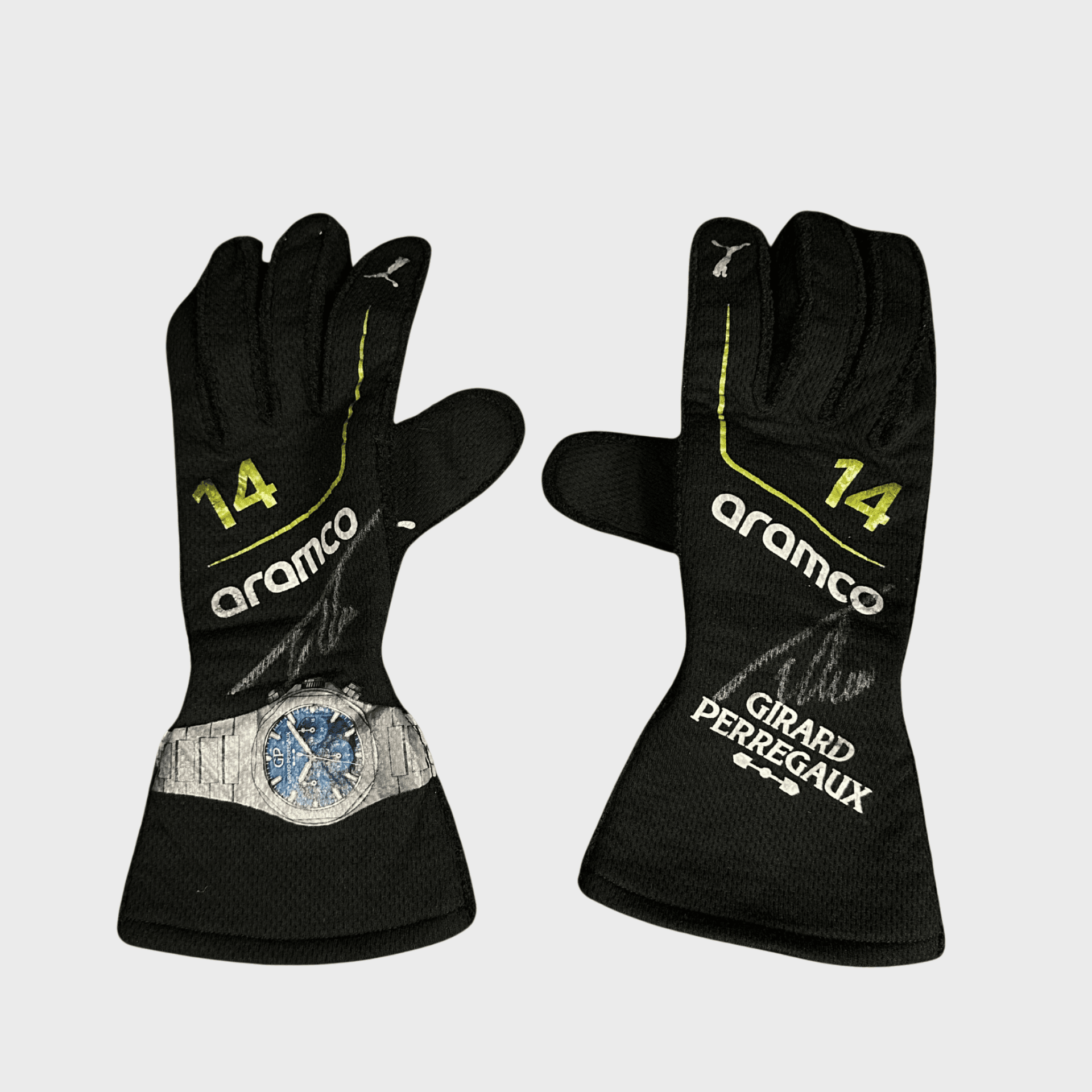 Luvas trazem autógrafos nas duas mãos e o certificado de autenticidade