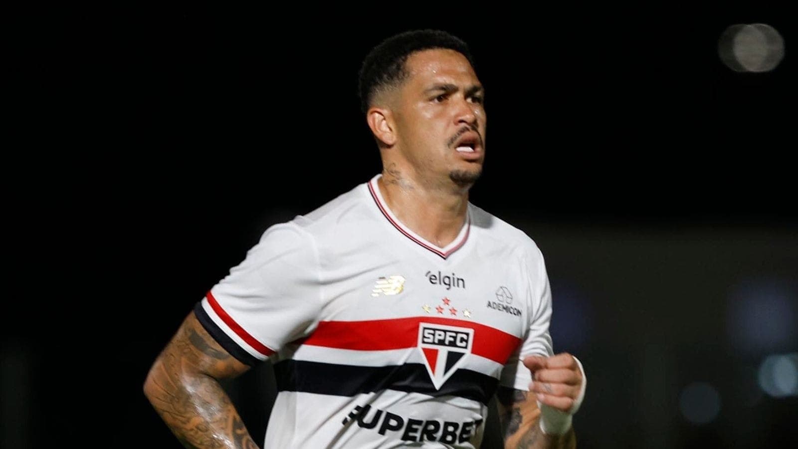 Luciano, atacante do São Paulo