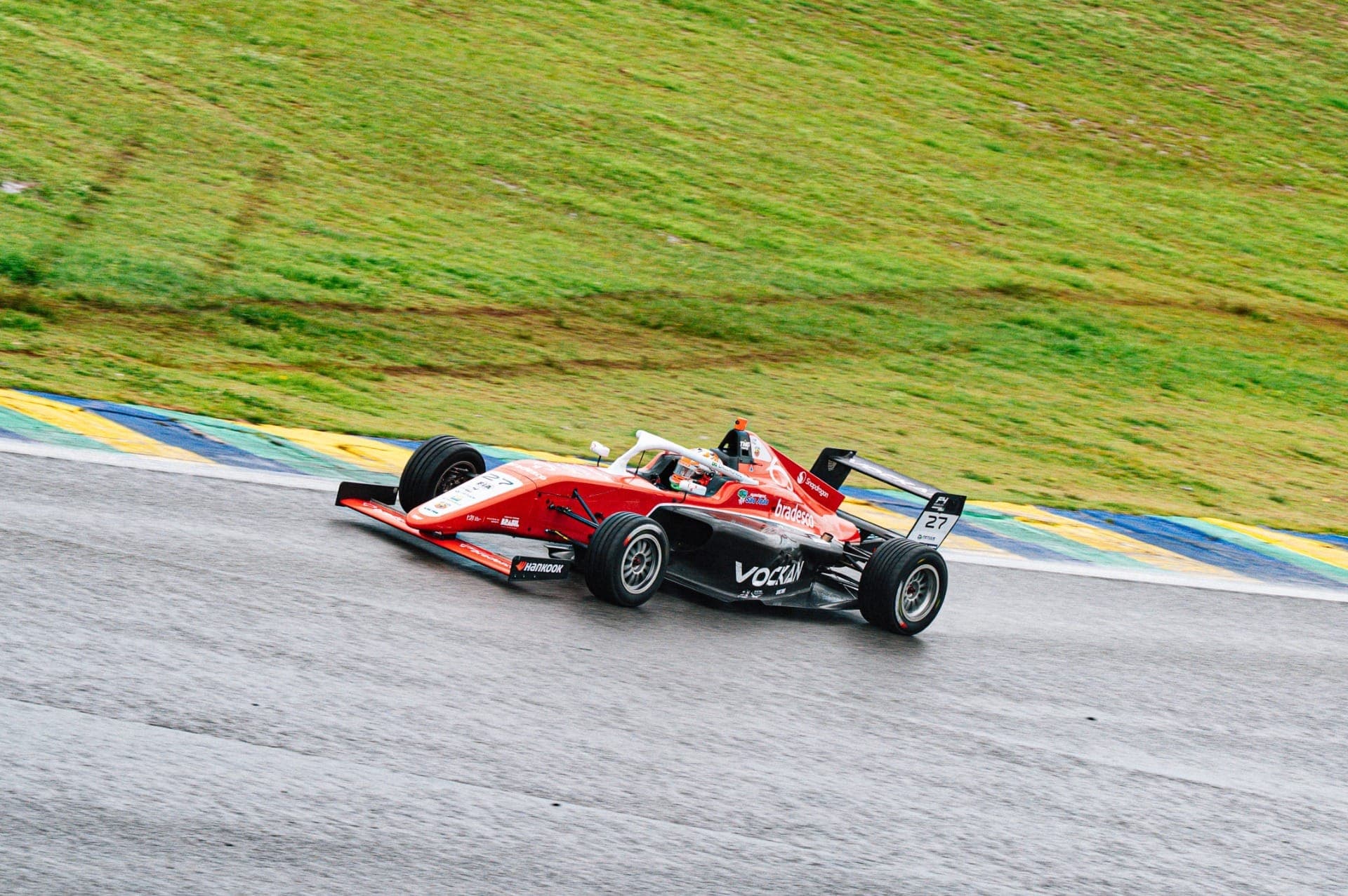 Heitor Dall'Agnol será titular da Palou Motorsport na temporada 2026 da Eurocup-3