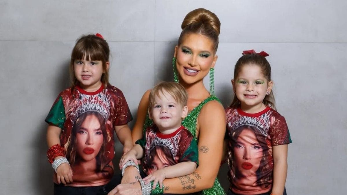 Virginia Fonseca com os filhos