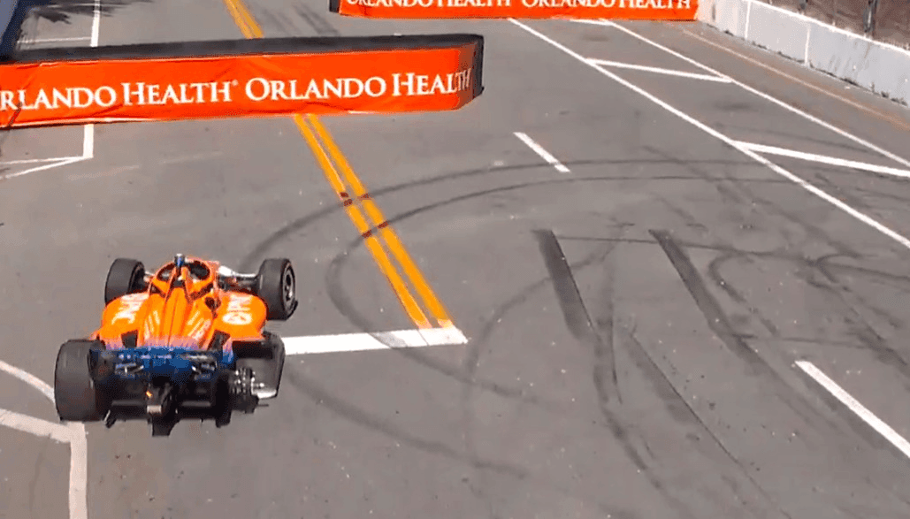 Indy: Scott Dixon perde o pneu em St. Petersburg