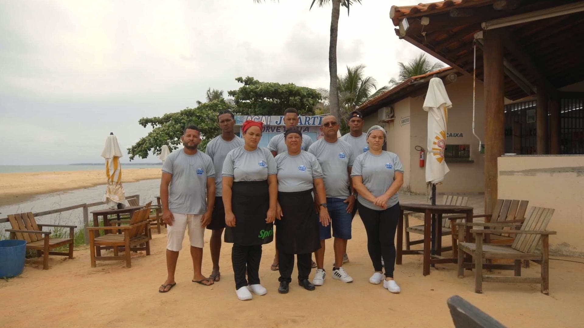 A equipe completa da Cabana Jubarte