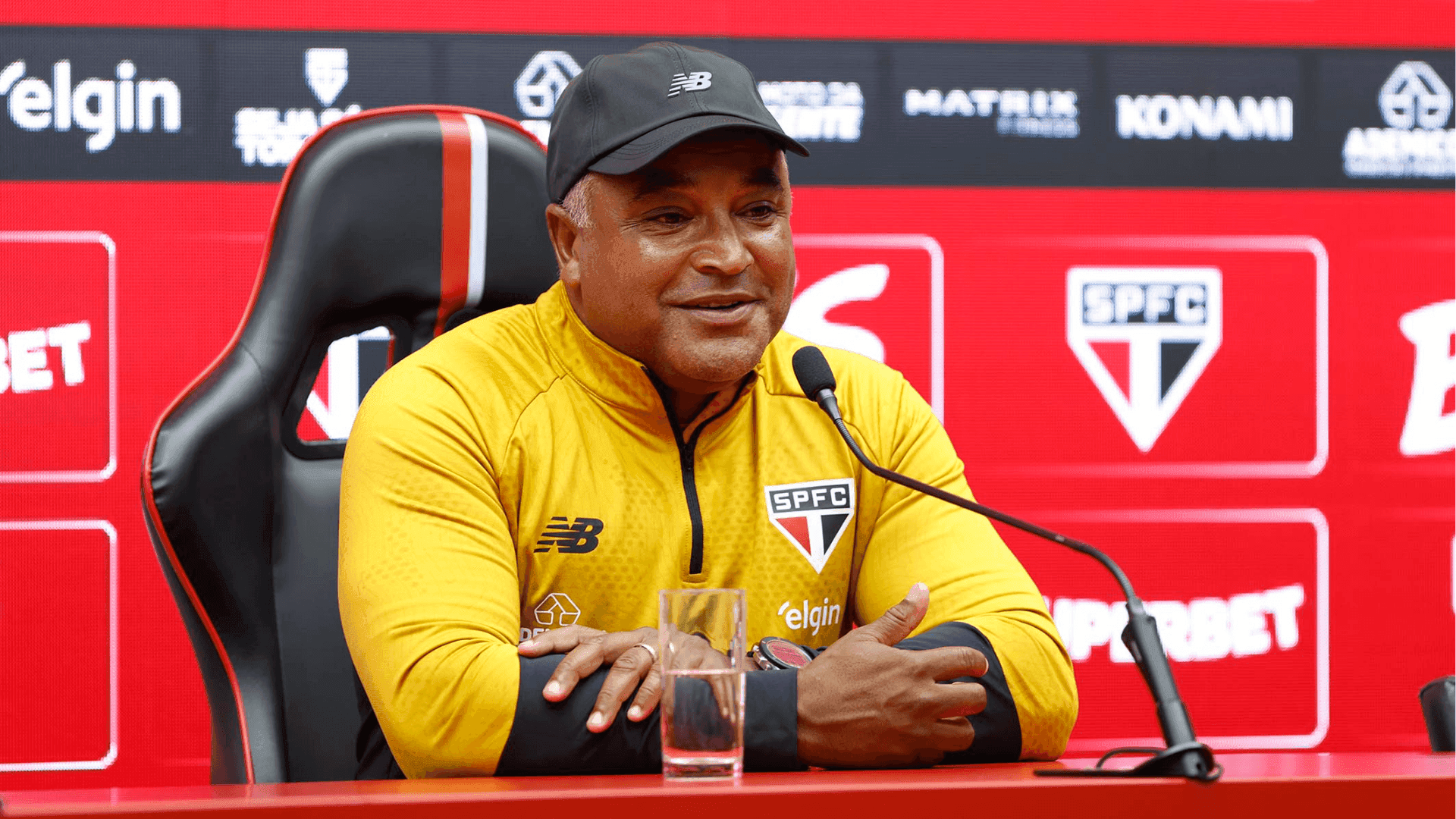 Roger Machado, técnico do São Paulo