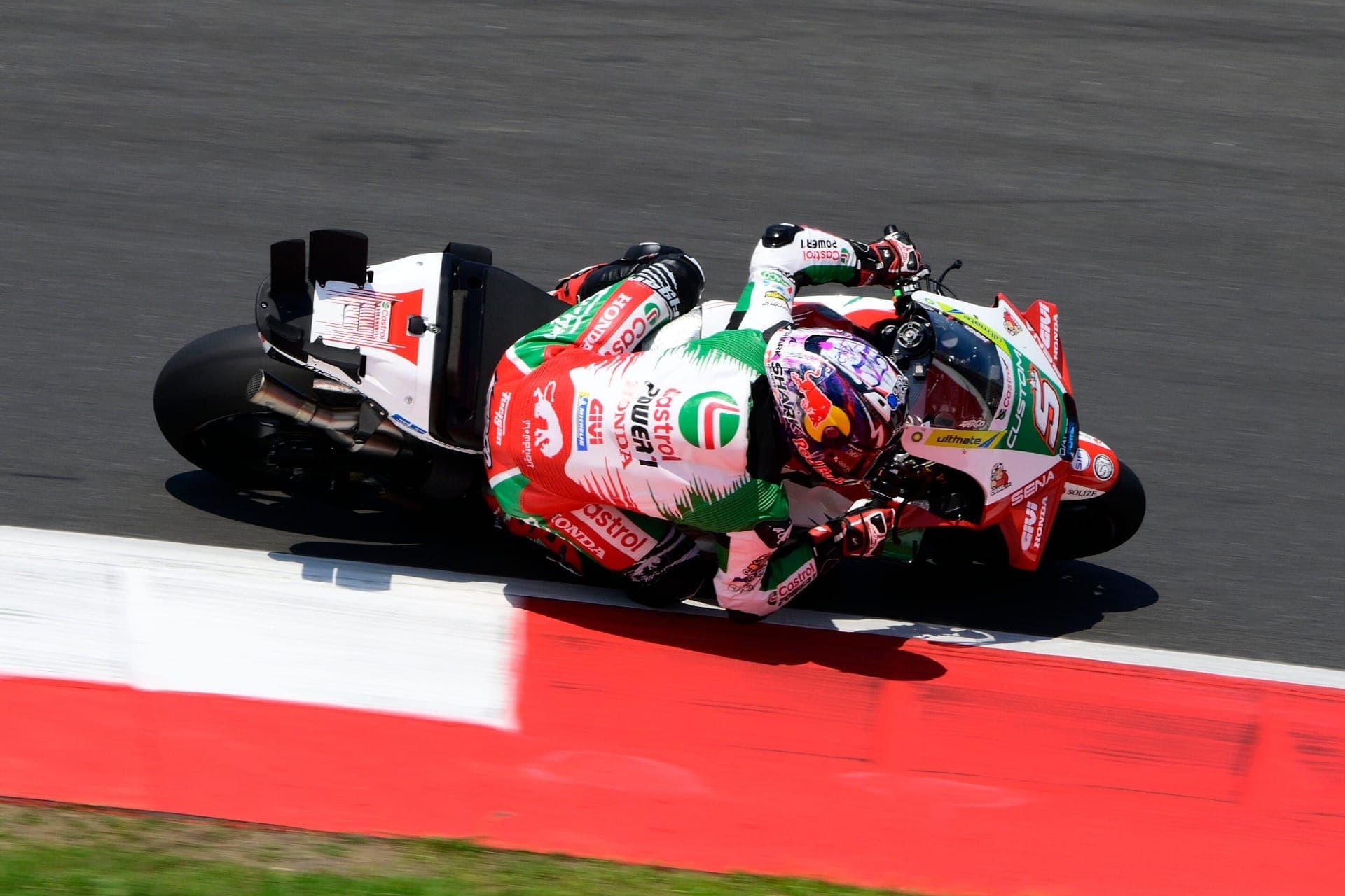 Johann Zarco em ação 