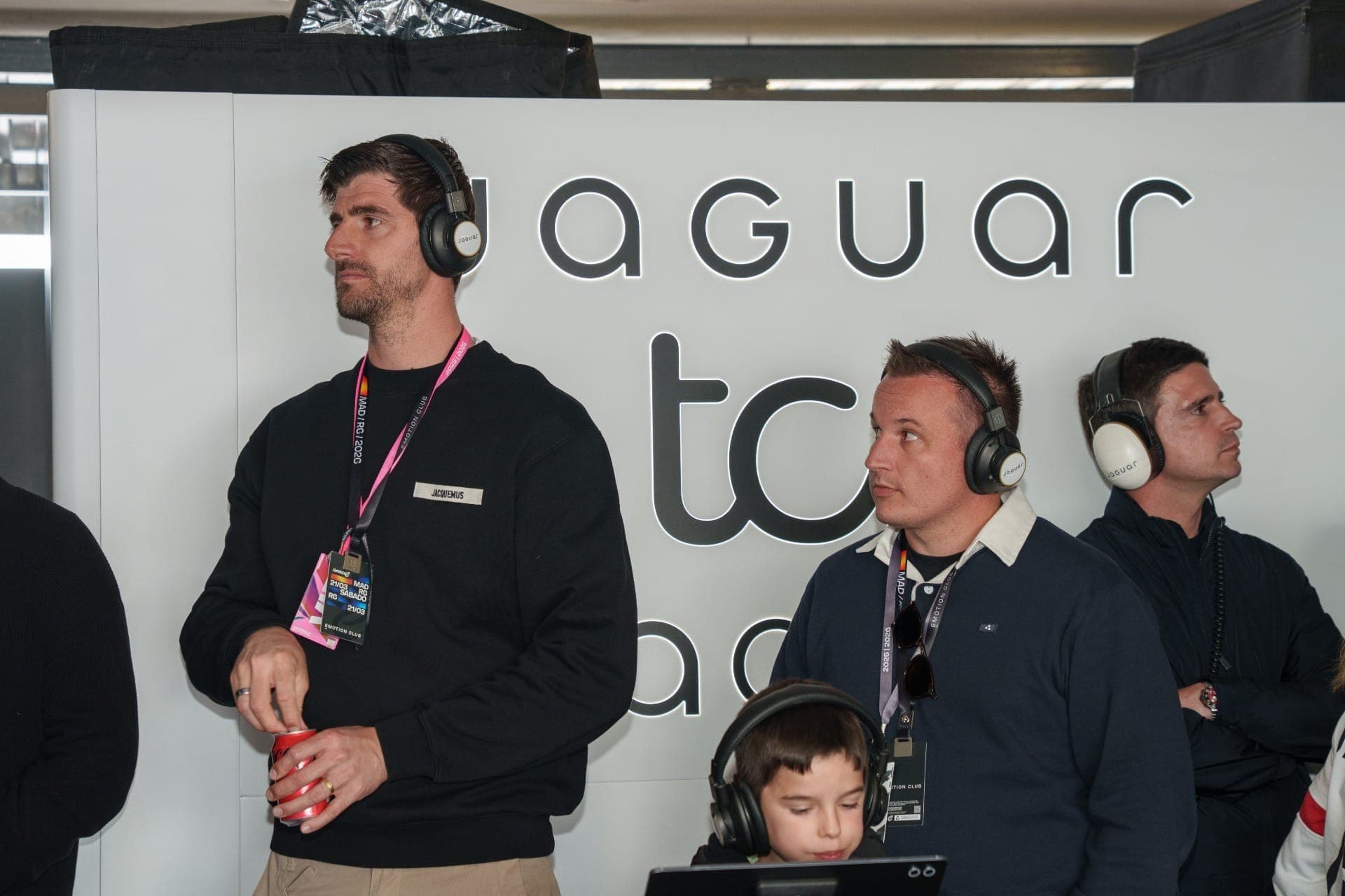 Thibaut Courtois acompanhou movimentação dos boxes da Jaguar no E-Prix de Madri