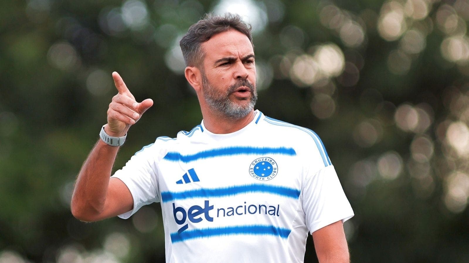 Artur Jorge estreia pelo Cruzeiro nesta quarta (1)