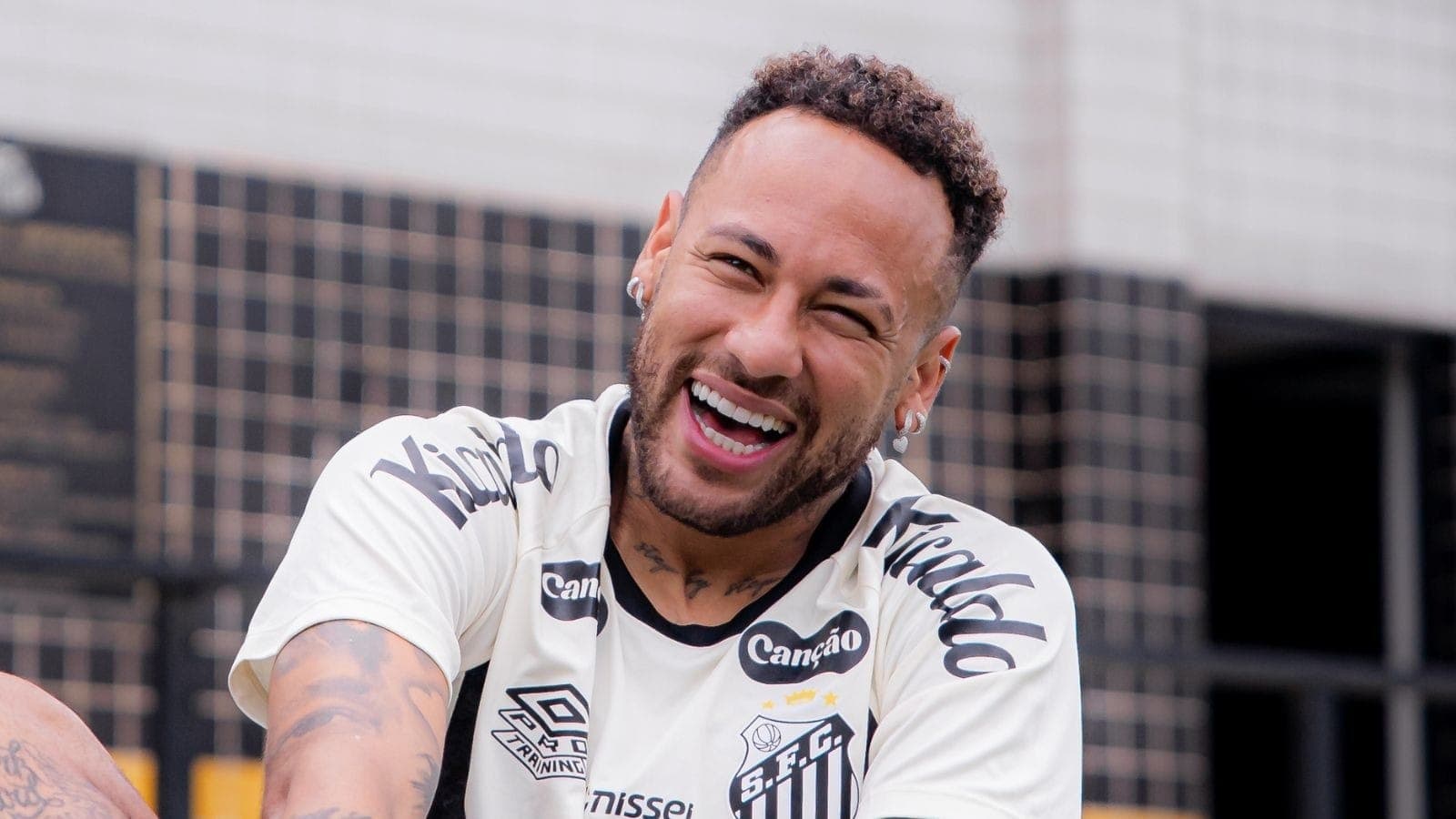 Neymar será titular pelo Santos contra o Remo 