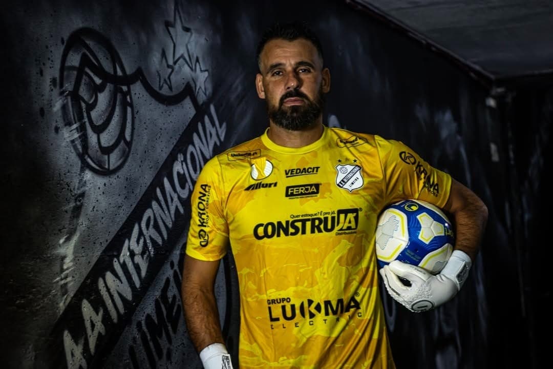 Saulo, goleiro da Inter de Limeira