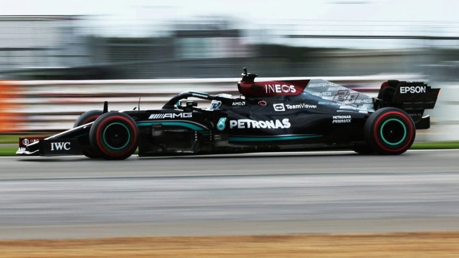 Campeã da F1 Academy em 2025, francesa pilotou Mercedes de 2021 em atividade no circuito de Silverstone