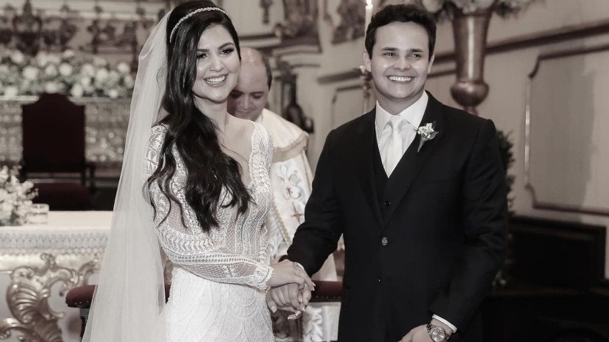 Matheus Aleixo e Paula Aires