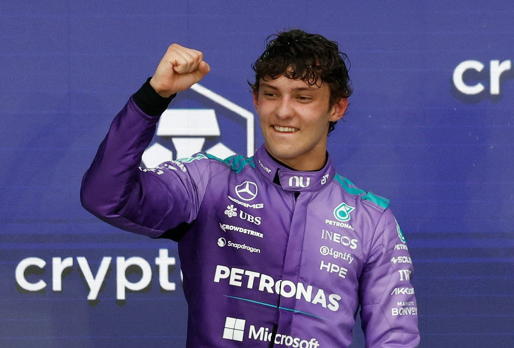 Antonelli comemora vitória no GP de Miami