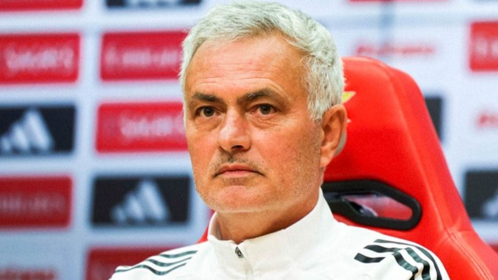 Mourinho está atualmente no Benfica, de Portugal