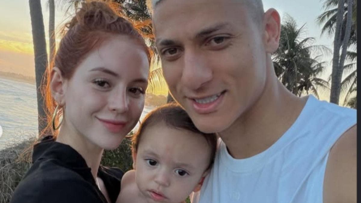 A família do bebê, ou melhor, de Richarlison Jr. 