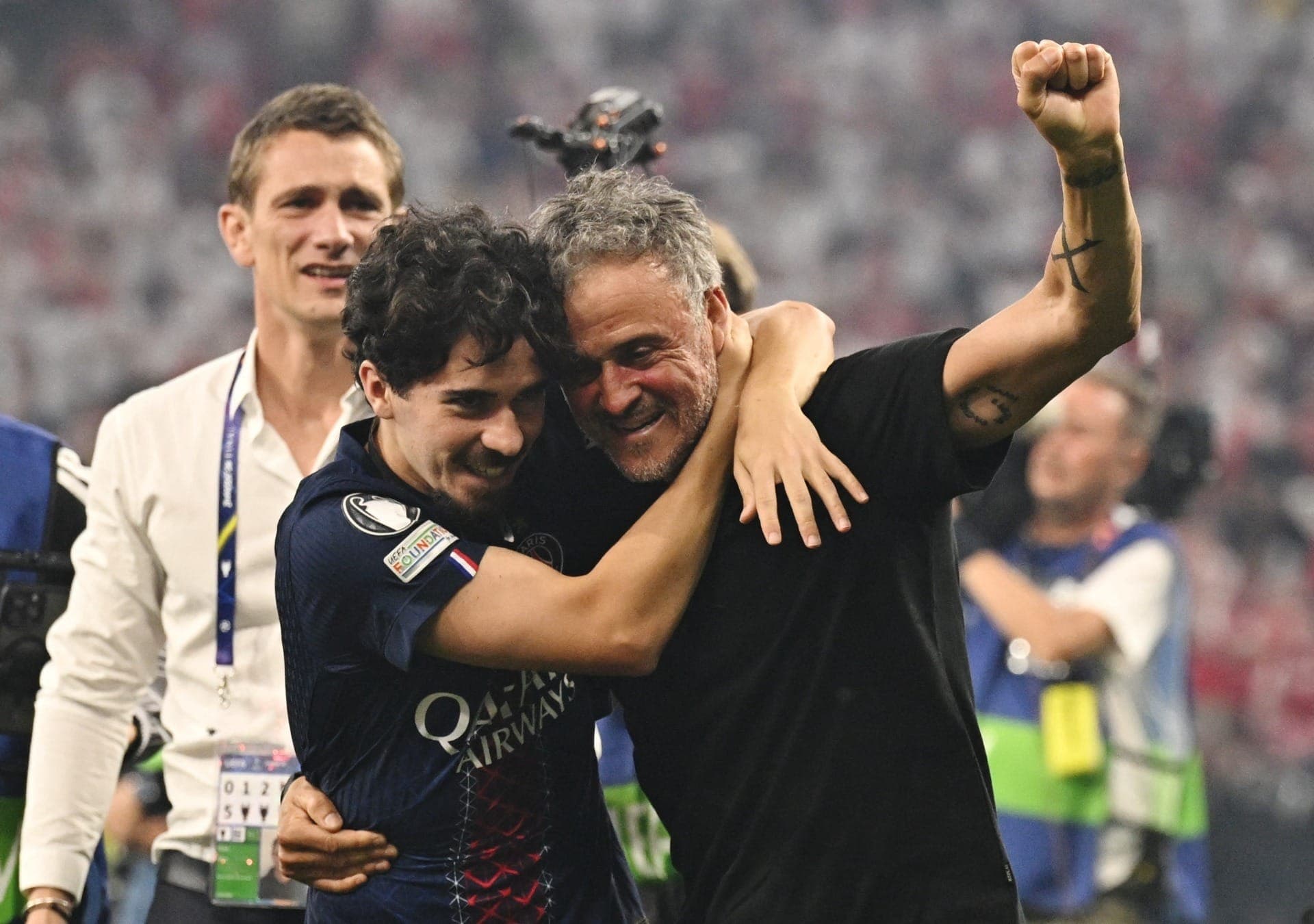 Festa do PSG com vitória na Champions League