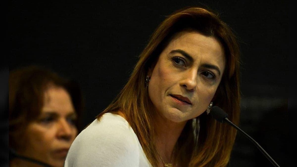 Soraya Tronicke foi hostilizada em show