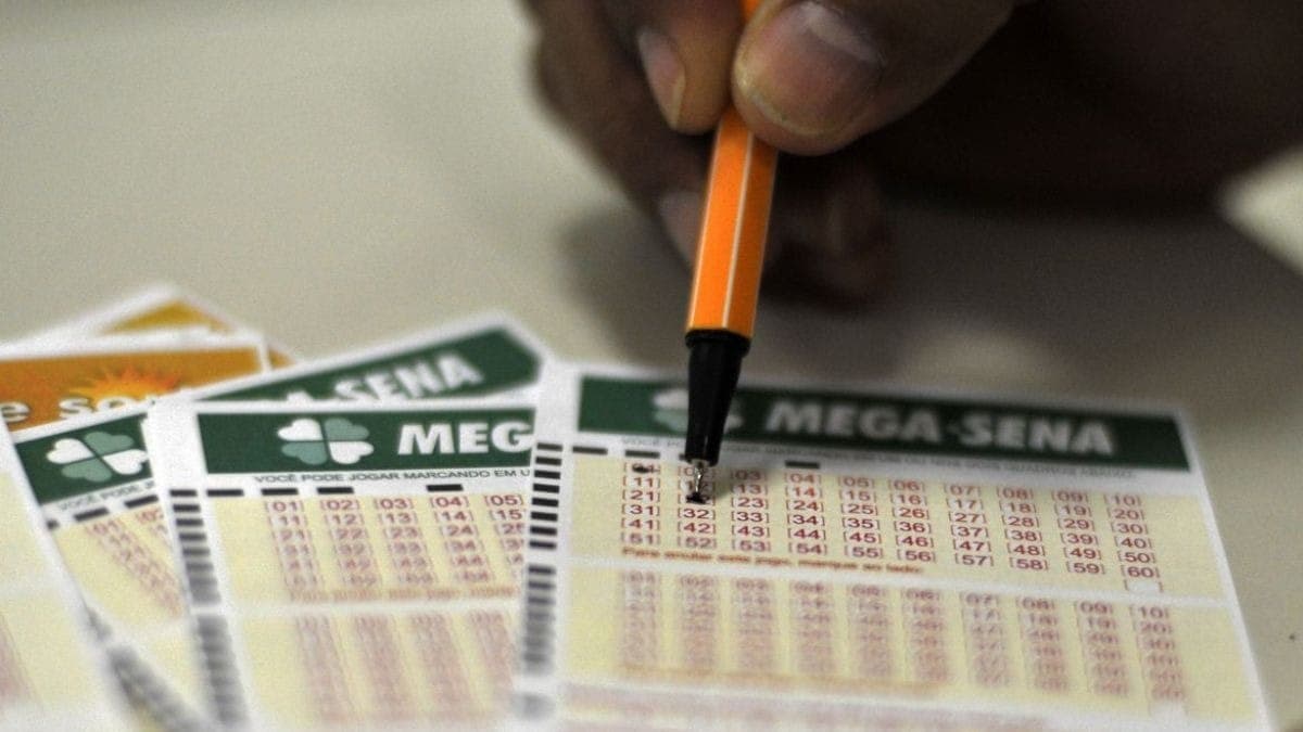 Mega-Sena aos domingos: CEF sorteia bolada de R$ 30 milhões