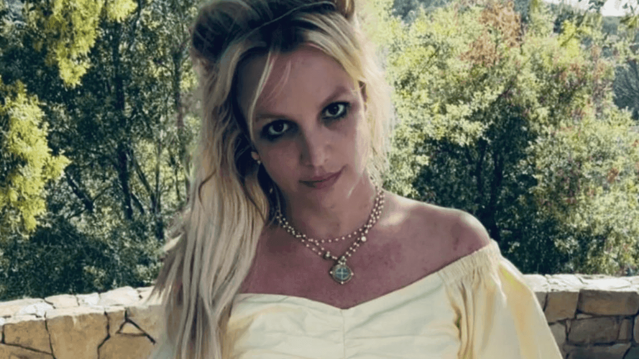 Britney Spears deu entrada em clínica de reabilitação