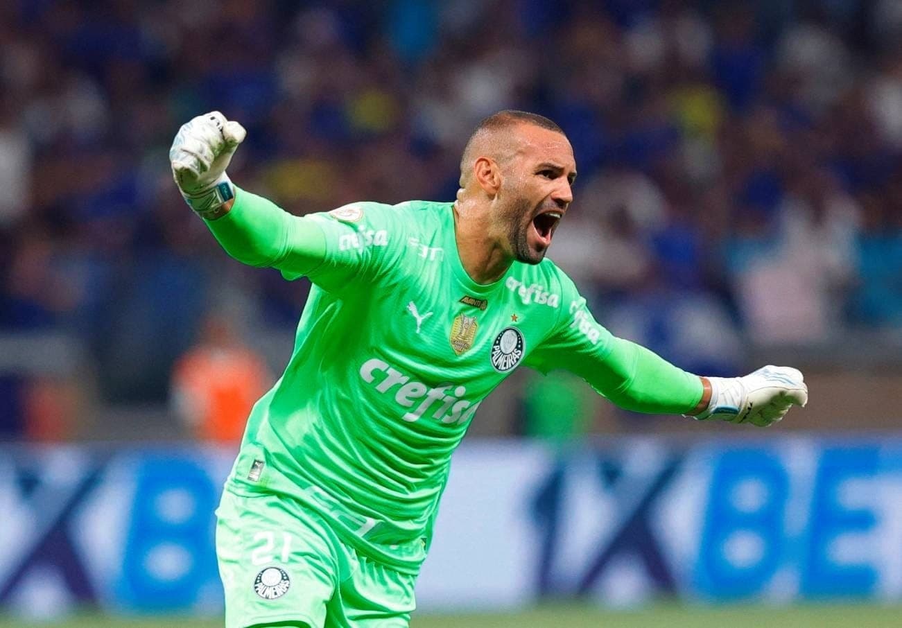 Weverton, goleiro do Palmeiras, tem futuro indefinido para a temporada de 2026