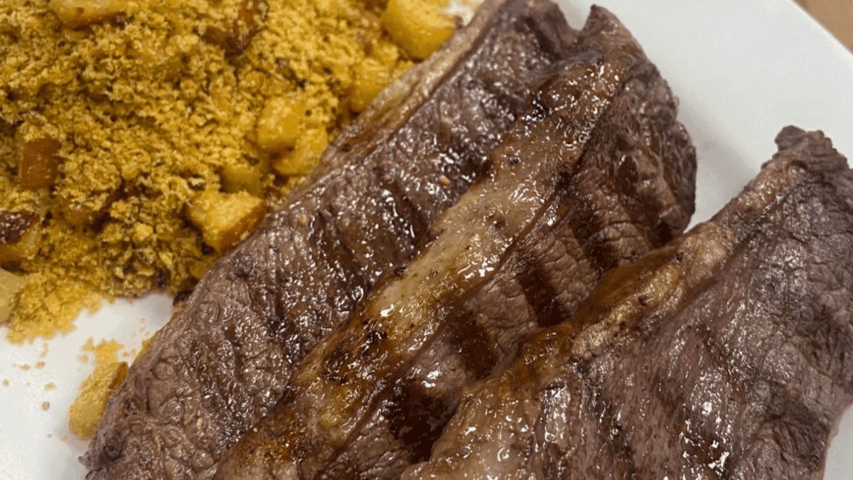 Hummm...picanha entra novamente para o ranking do TasteAtlas; costela e moqueca também estão entre os melhores