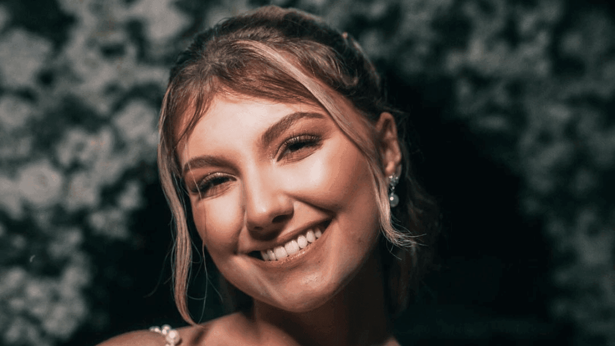 Isabel Veloso