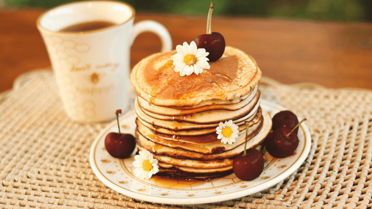 Panquecas doces com mel, receita por Juliana Nardelli