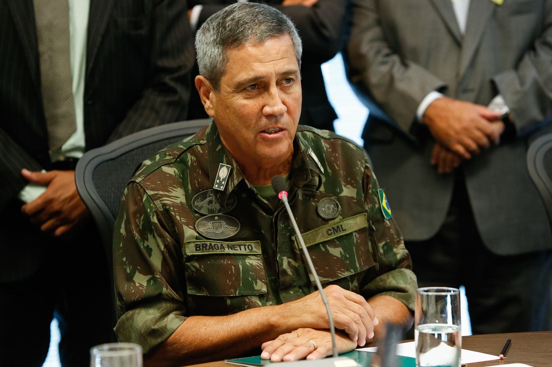 General Braga Netto, preso por atuação num plano de golpe de Estado após as eleições presidenciais de 2022