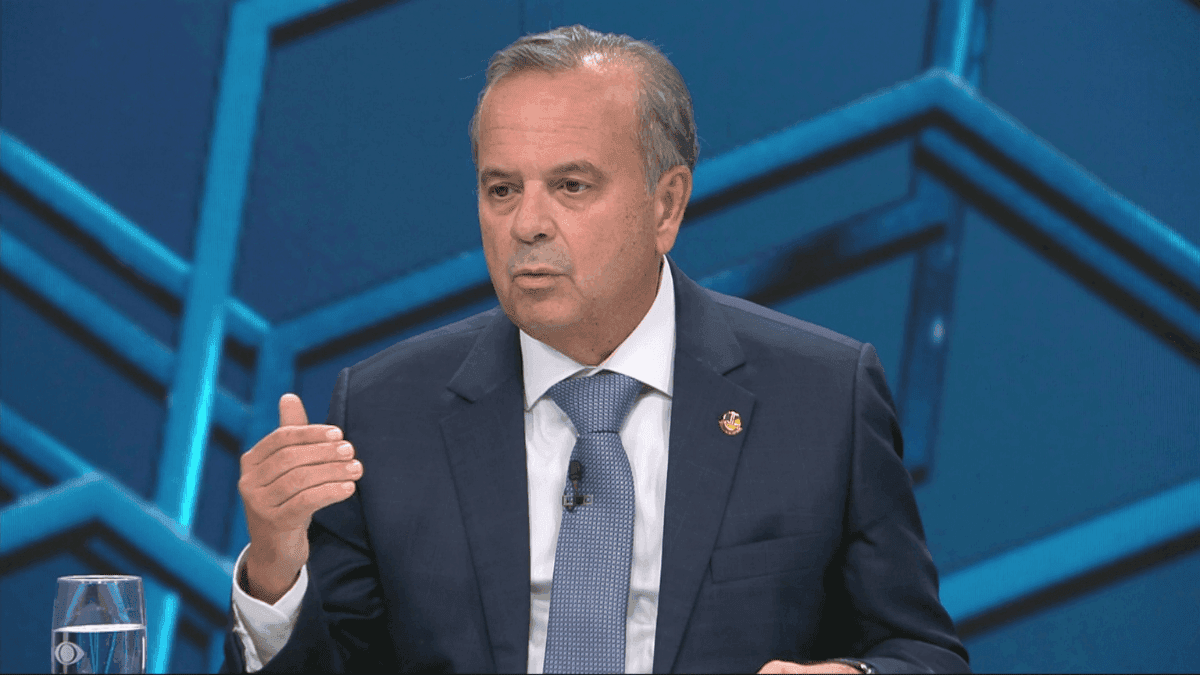 Canal Livre recebe senador Rogério Marinho, líder da oposição no Senado