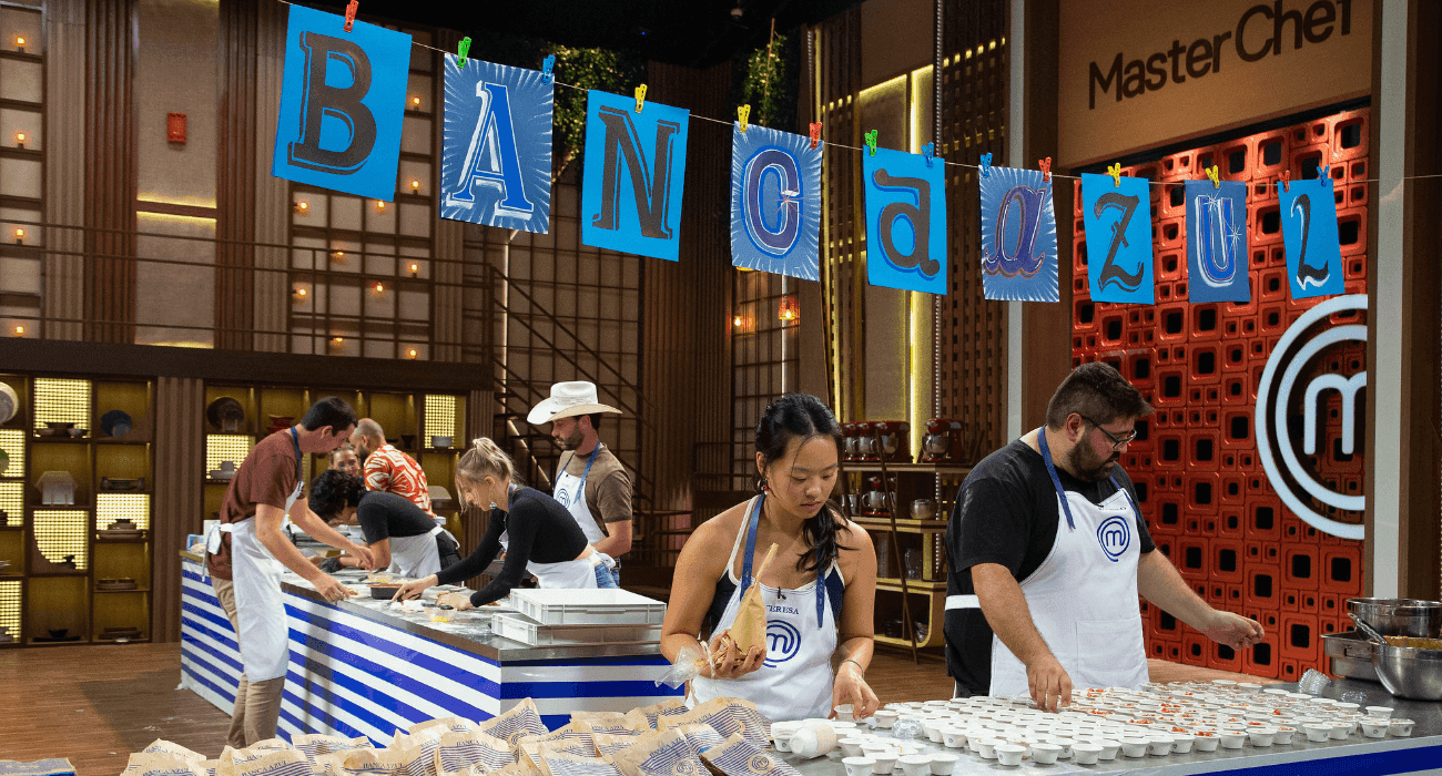 Equipe azul na prova do pastel no MasterChef 2025