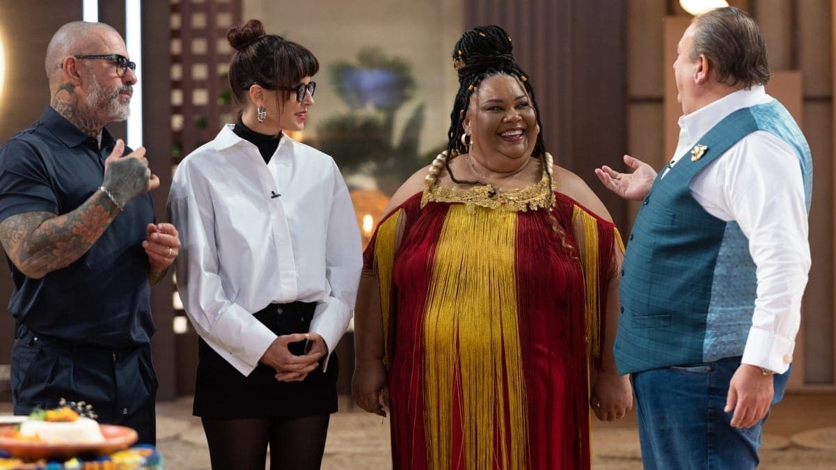 Carmem Virgínia faz brincadeira sobre barriga de Jacquin no MasterChef