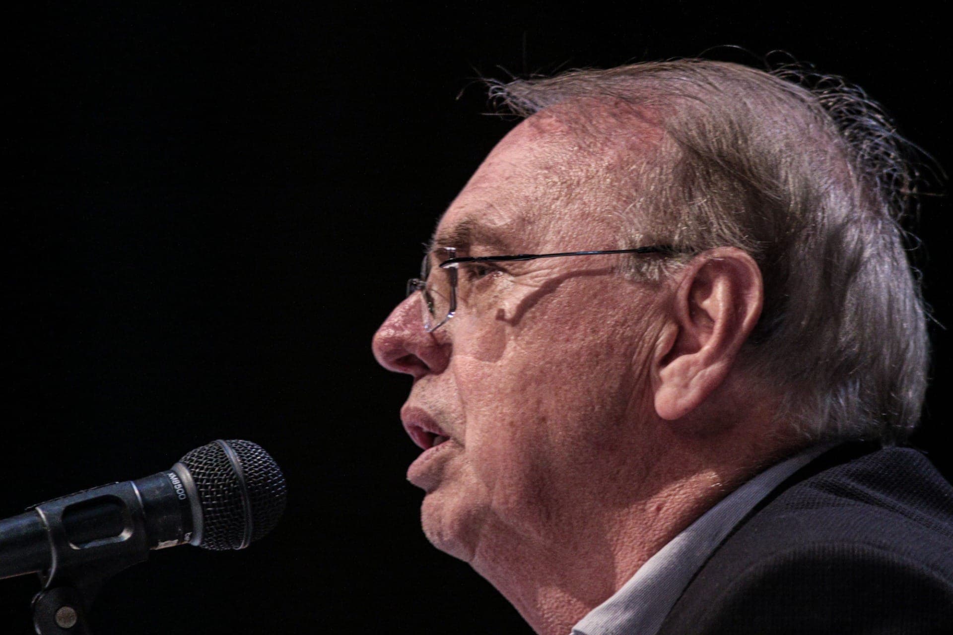 Osmar Stábile, presidente do Corinthians, não conseguiu acordo com Santos Laguna