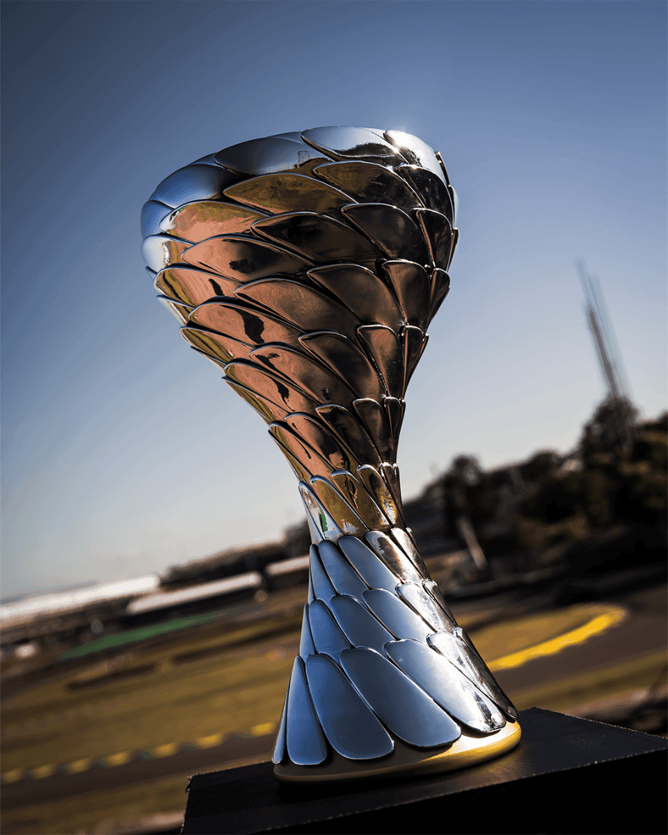 Inspirado no S do Senna, troféu homenageia a cultura brasileira