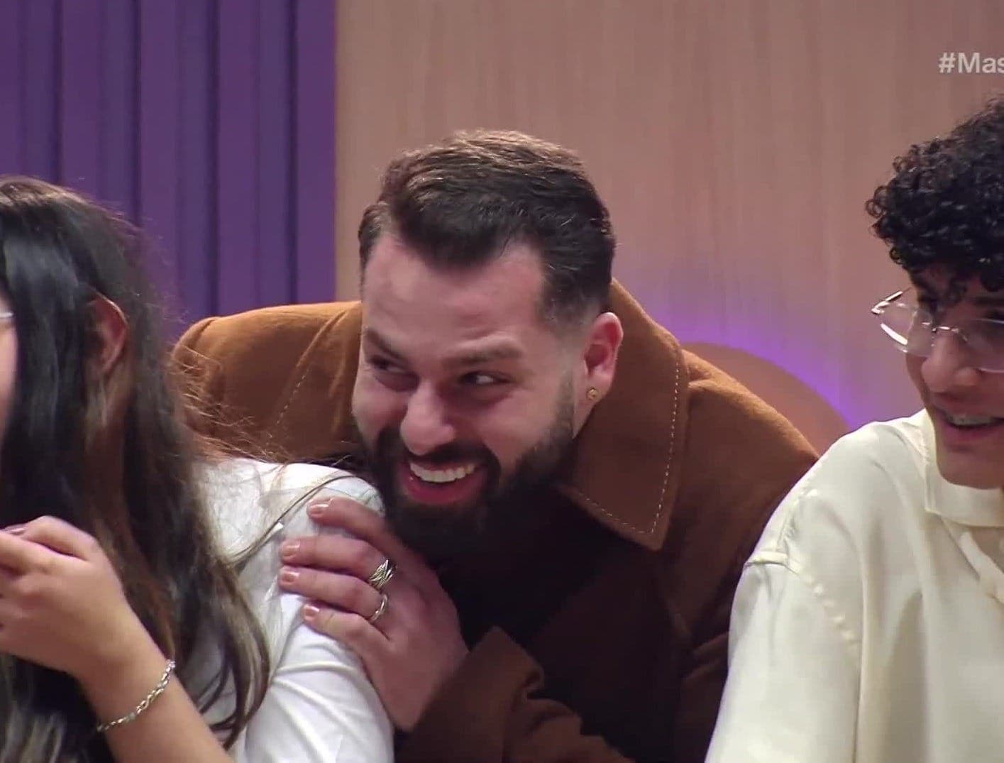 Lucas se esconde ao encontrar seu chefe na final do MasterChef