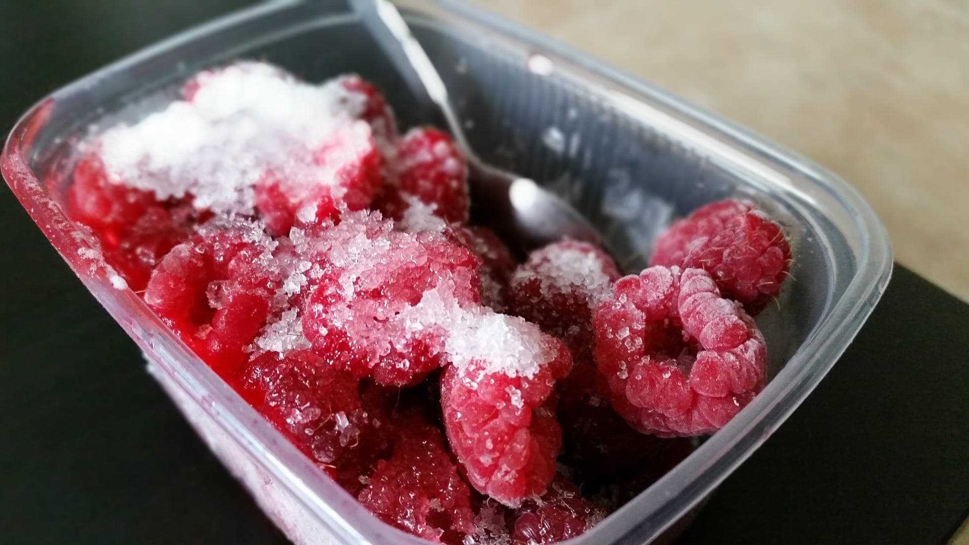 Frutas congeladas podem chegar a durar 8 meses no freezer