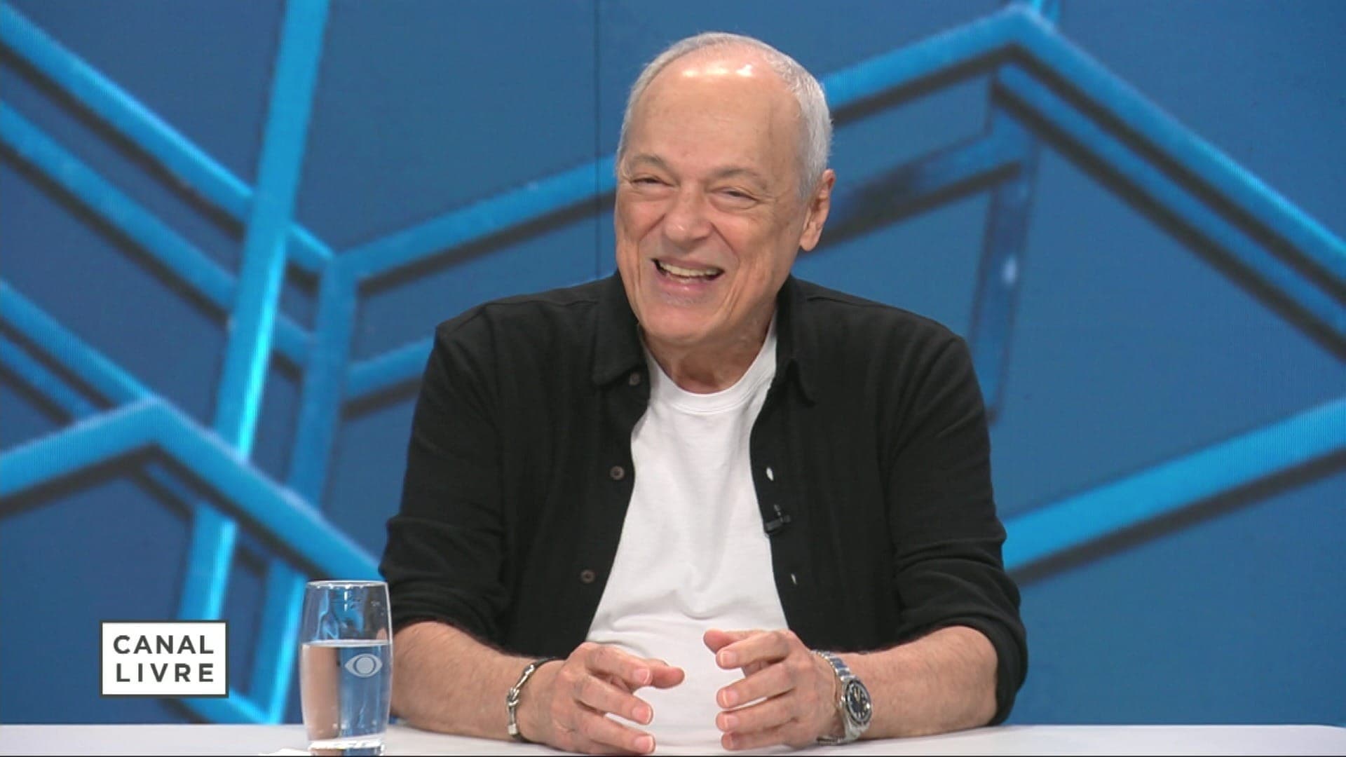 Cantor Toquinho no programa Canal Livre