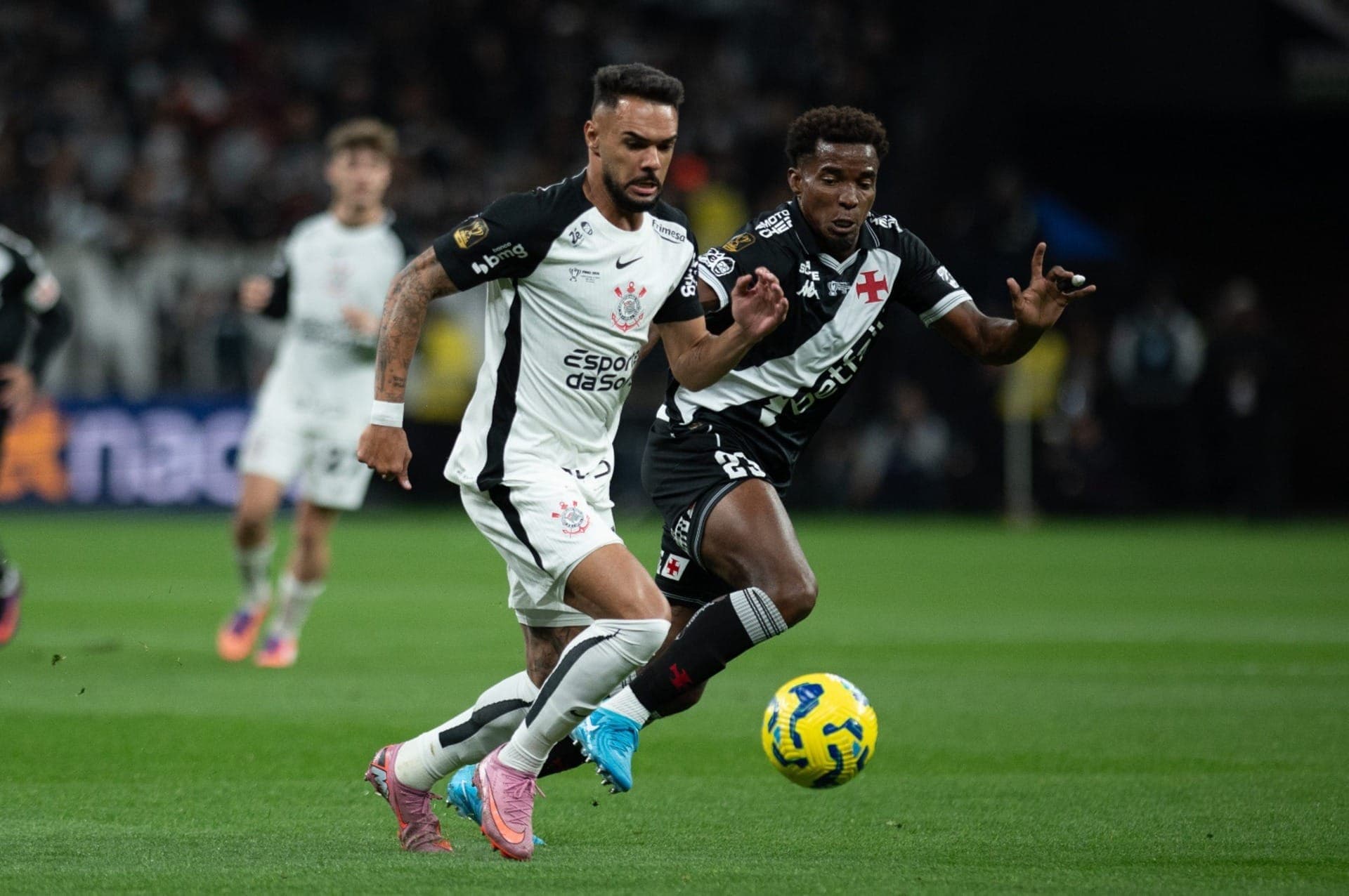 Corinthians e Vasco não saíram do zero na primeira partida da final da Copa do Brasil