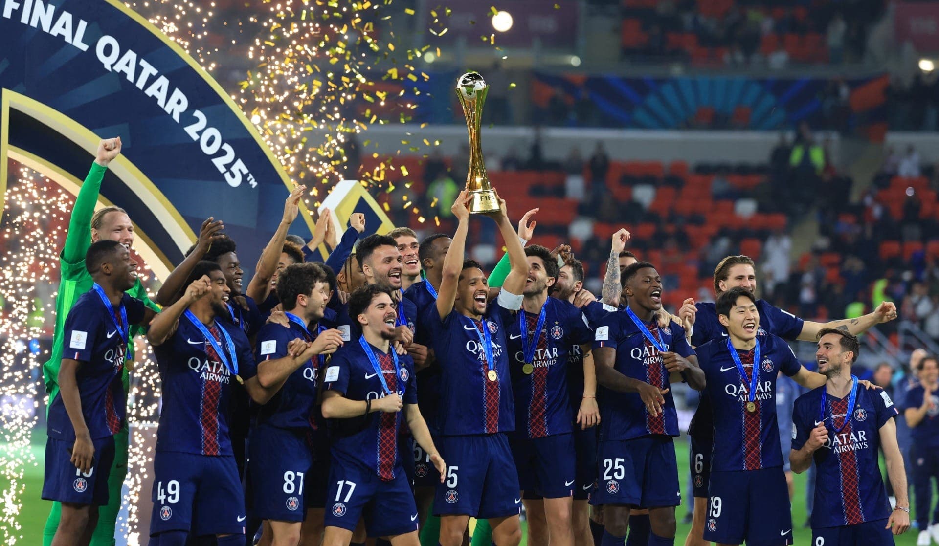 PSG comemora título da Copa Intercontinental