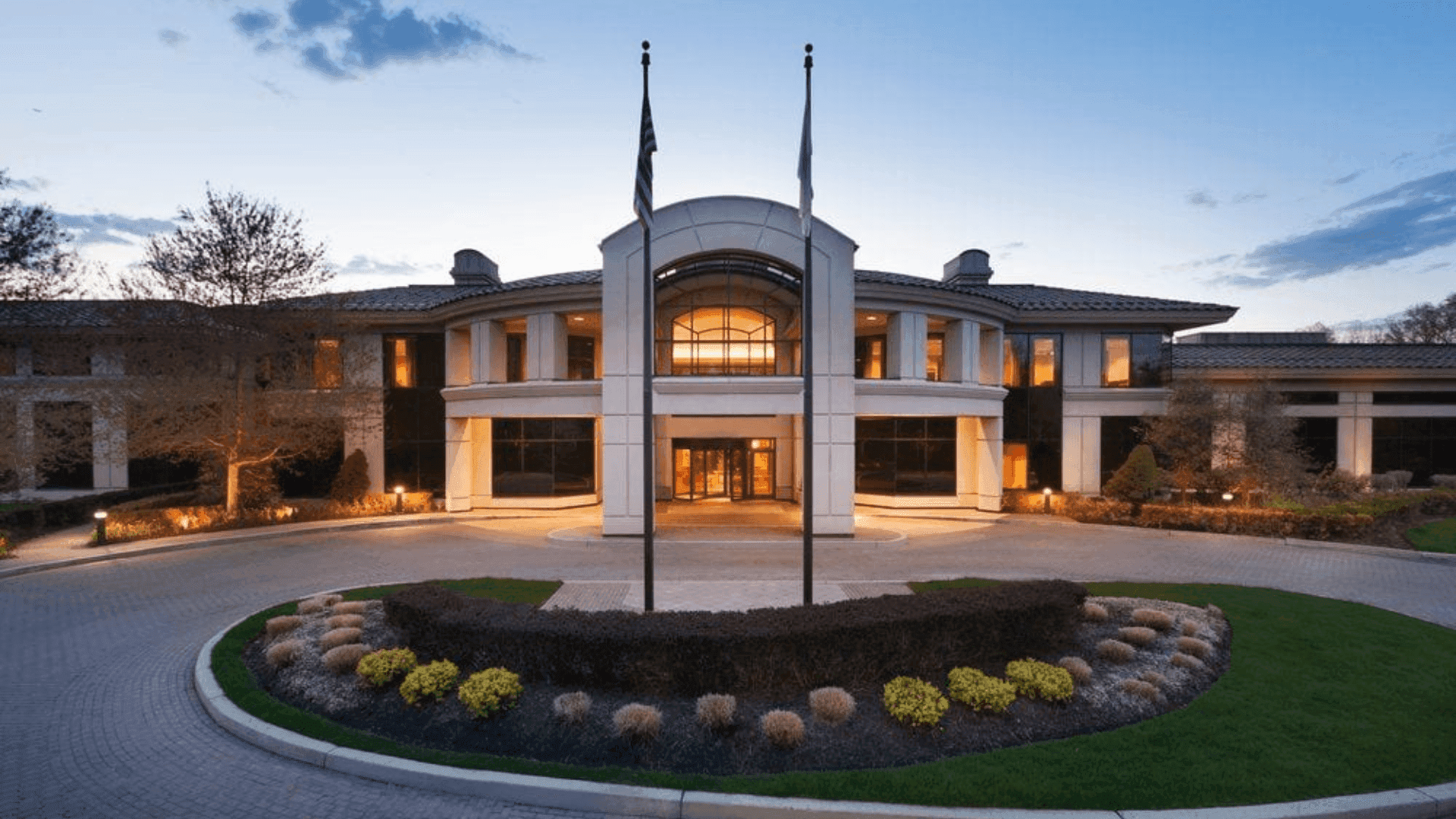 Entrada do hotel The Ridge, em Basking Ridge, no estado de Nova Jersey