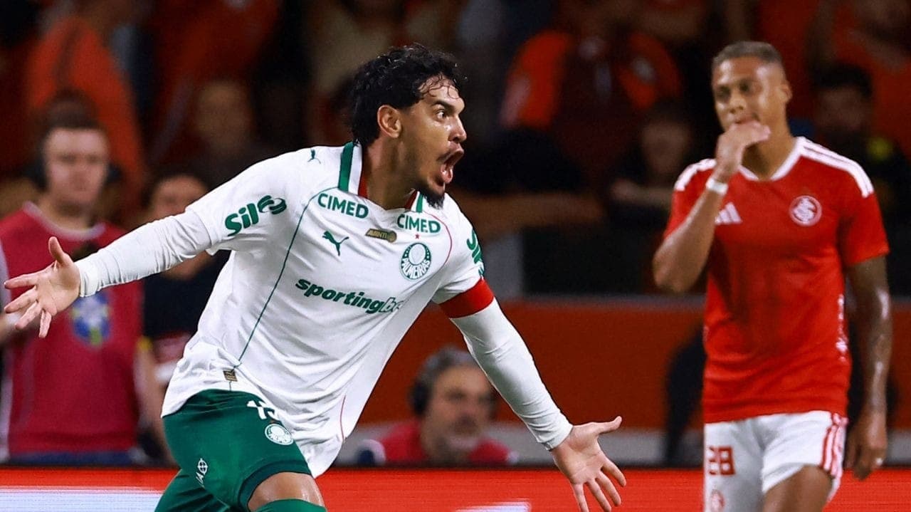 Gustavo Gomez comemora gol do Palmeiras contra o Inter