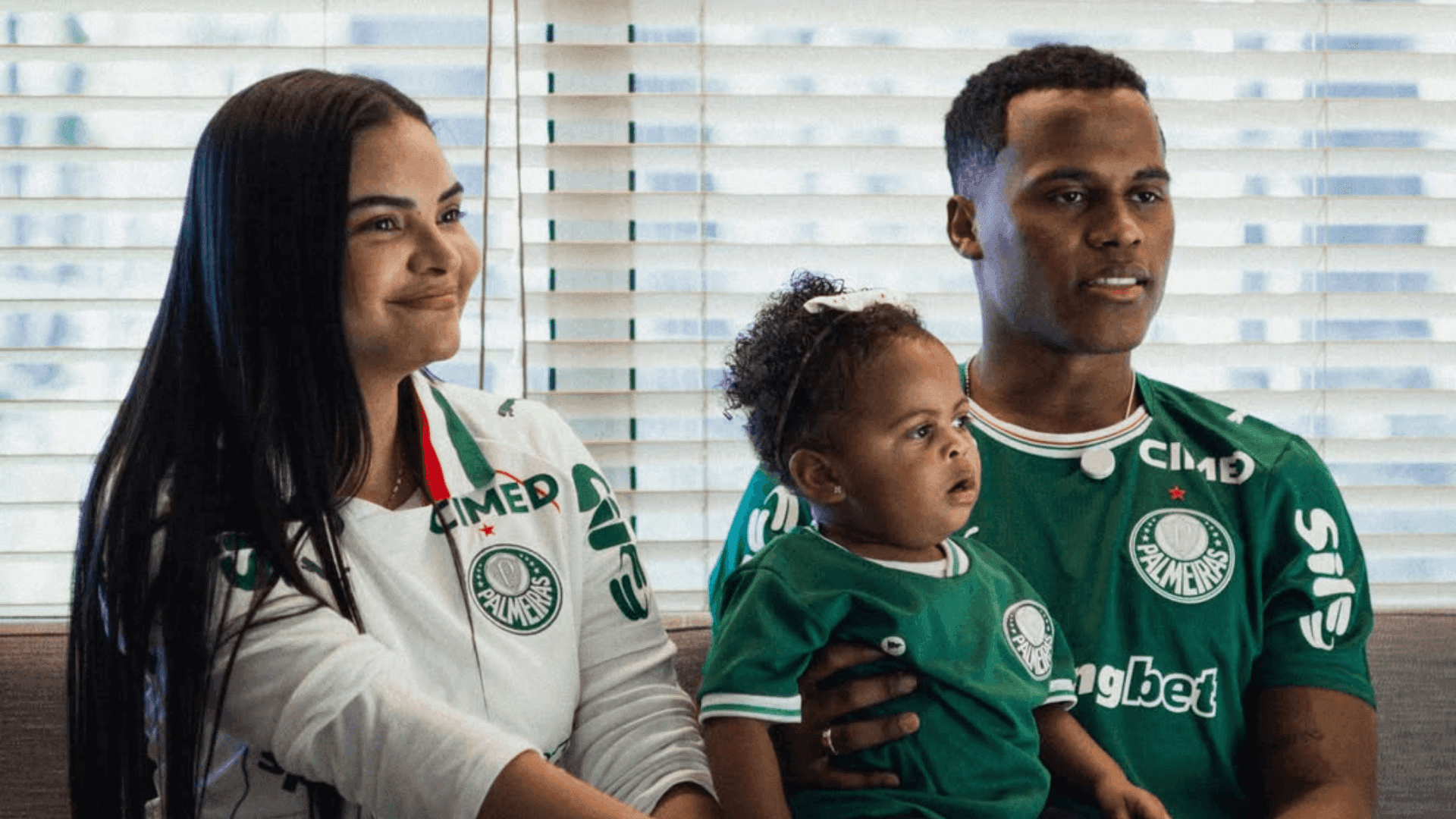Arias, esposa e filha