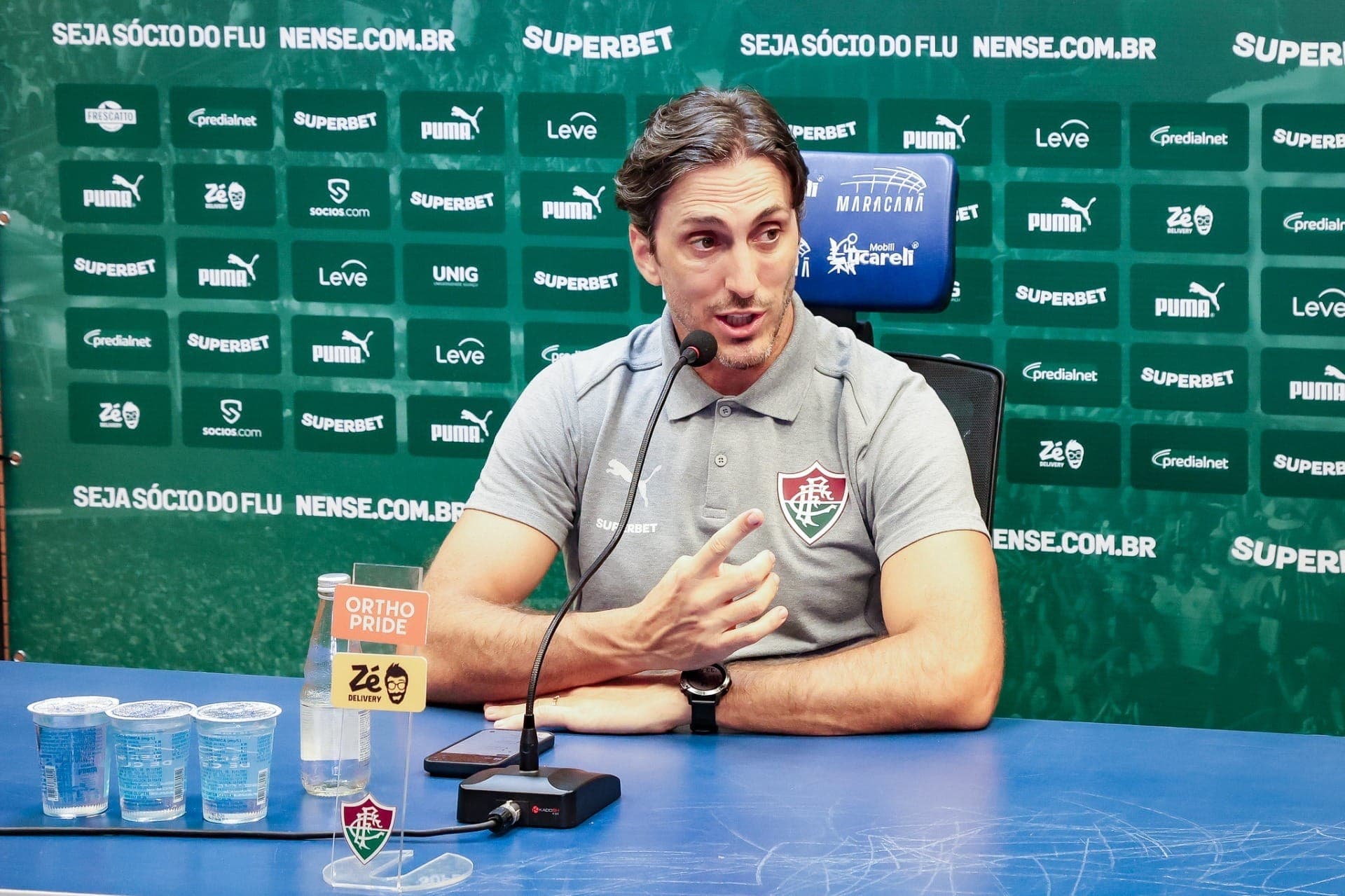 Luís Zubeldía, técnico do Fluminense, falou sobre o reencontro contra o Vasco
